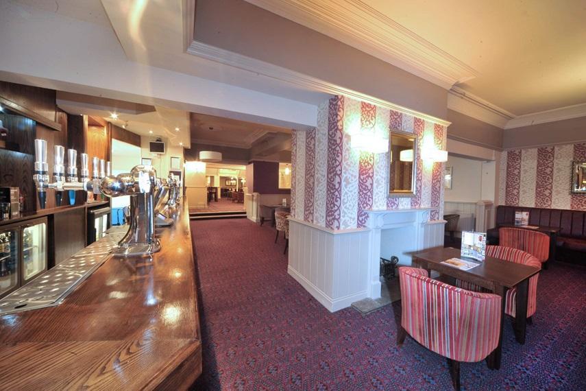 Hotel The Duke Of Wellington Wetherspoon à Minehead Extérieur photo